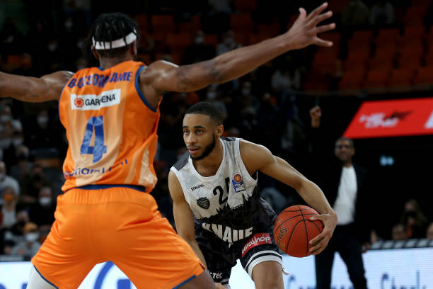 面对内线强 面对内线强