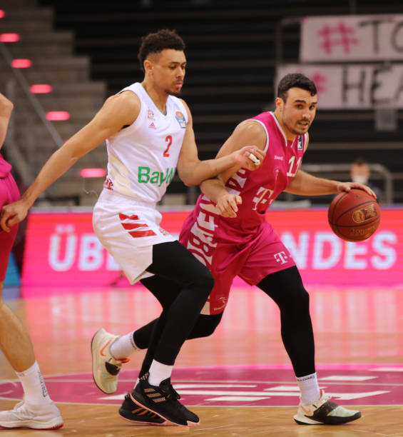 缺乏稳定的 缺乏稳定的